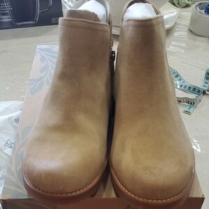 Sofft Tan Suede Ankle Booties